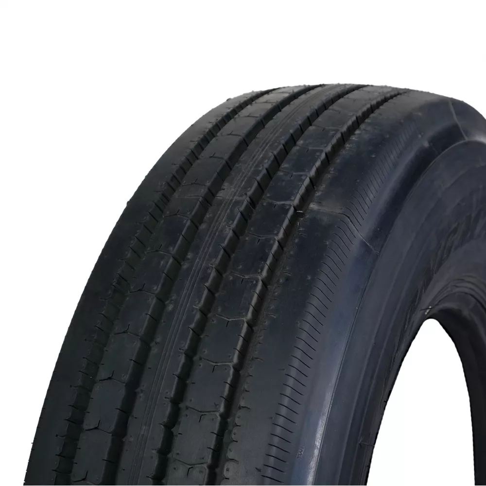 Грузовая шина 295/80 R22,5 Long March LM-216 18PR в Малышева