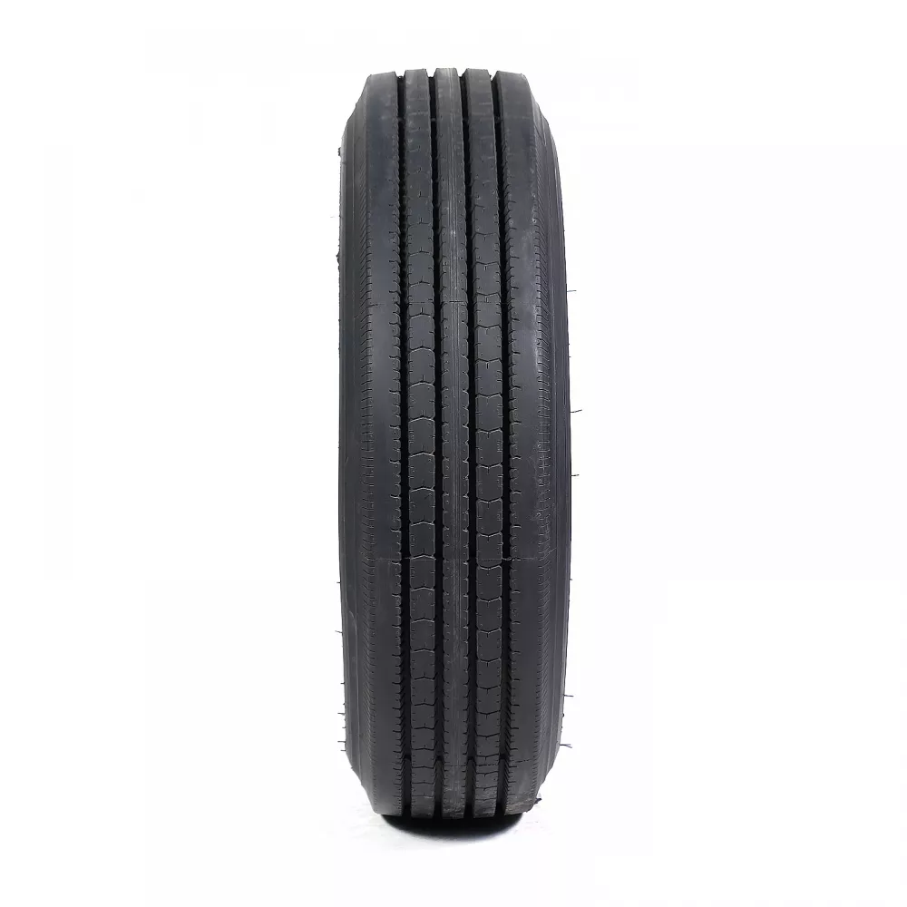 Грузовая шина 215/75 R17,5 Long March LM-216 16PR в Малышева