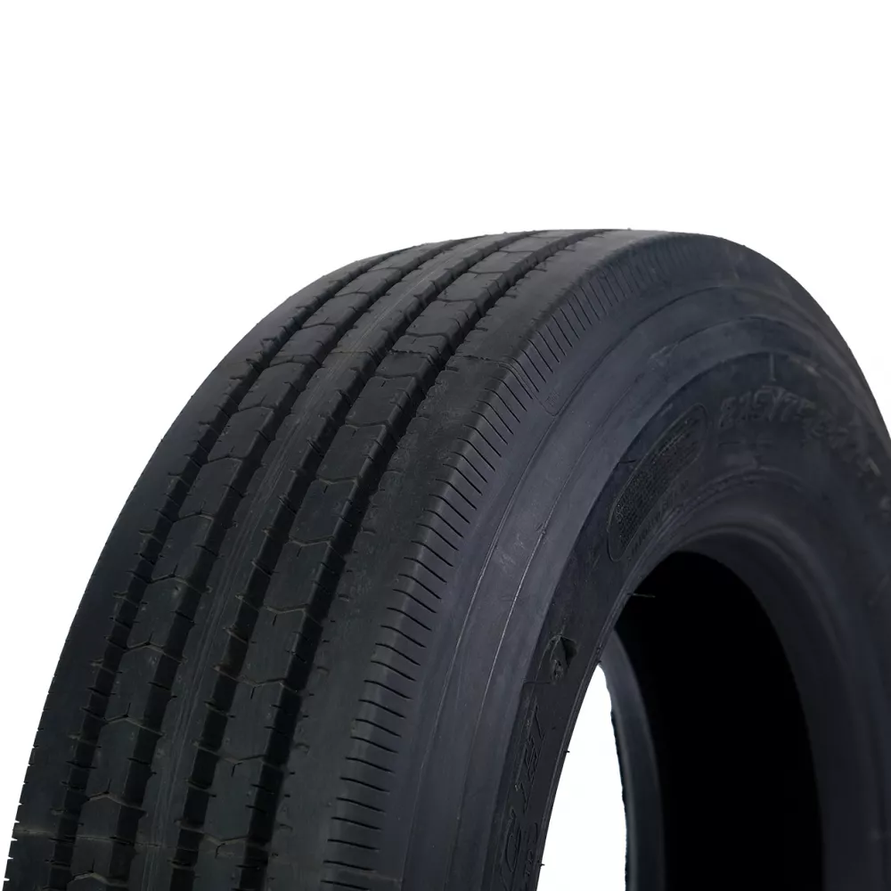 Грузовая шина 215/75 R17,5 Long March LM-216 16PR в Малышева