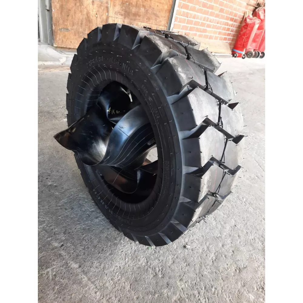 Спецшина 28х9-15 Long march S-606 16 PLY в Малышева