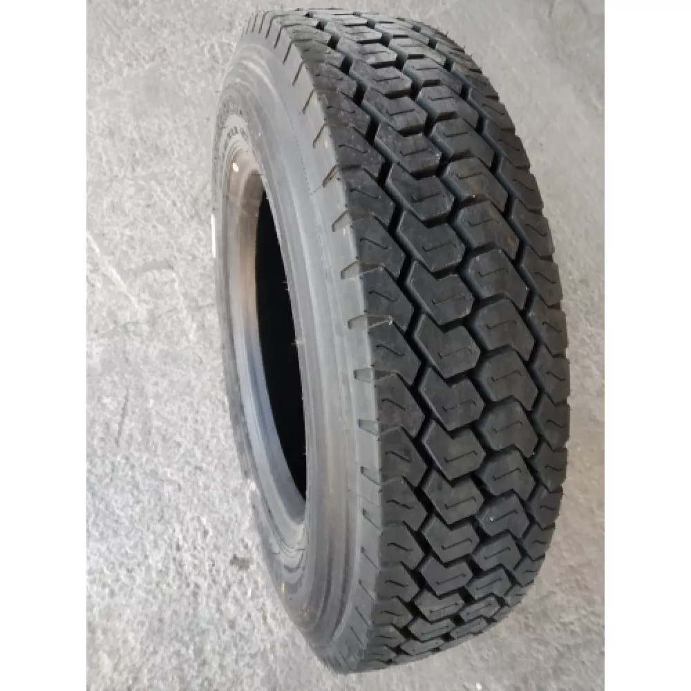 Грузовая шина 215/75 R17,5 Long March LM-508 16PR в Малышева