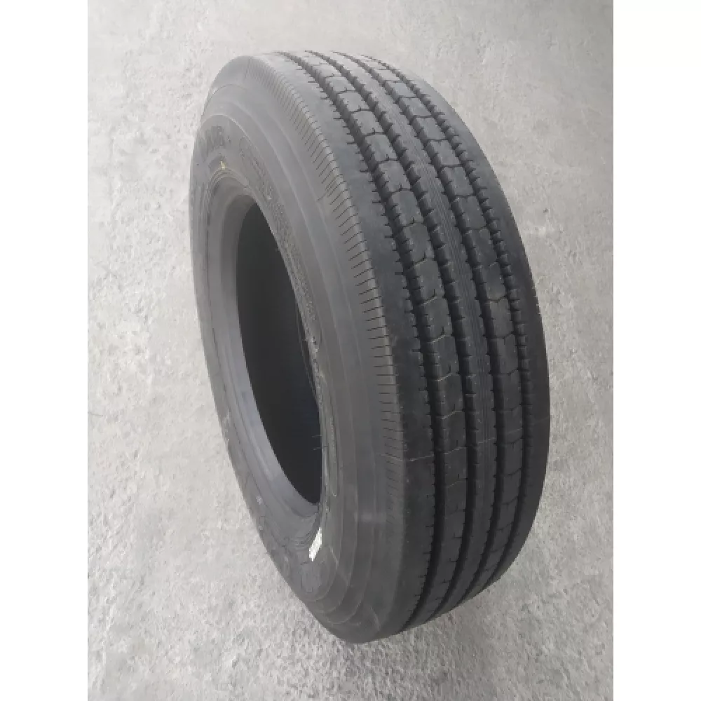 Грузовая шина 215/75 R17,5 Long March LM-216 16PR в Малышева